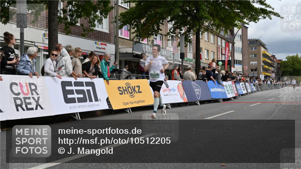 20.09.2026 - PSD Bank Halbmarathon J. Mangold http://msf.ph/oto/10512205 20.09.2026 11:39:33 Ziel 1656, 1662, 2782, 3919 meine-sportfotos.de