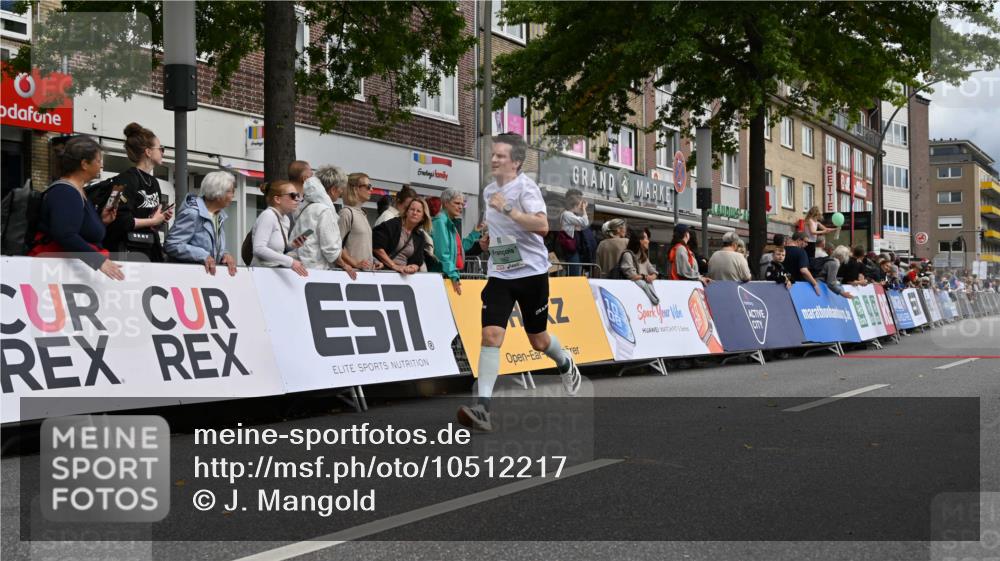 20.09.2026 - PSD Bank Halbmarathon J. Mangold http://msf.ph/oto/10512217 20.09.2026 11:39:33 Ziel 1656, 1662, 2782, 3919 meine-sportfotos.de