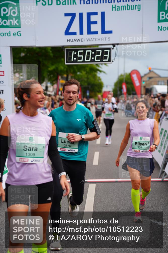 20.09.2026 - PSD Bank Halbmarathon LAZAROV Photography http://msf.ph/oto/10512223 20.09.2026 11:50:23 Ziel 1309, 1537, 1602, 1814, 1983, 2371, 2627, 3083, 3513, 3576, 4104, 4660 meine-sportfotos.de