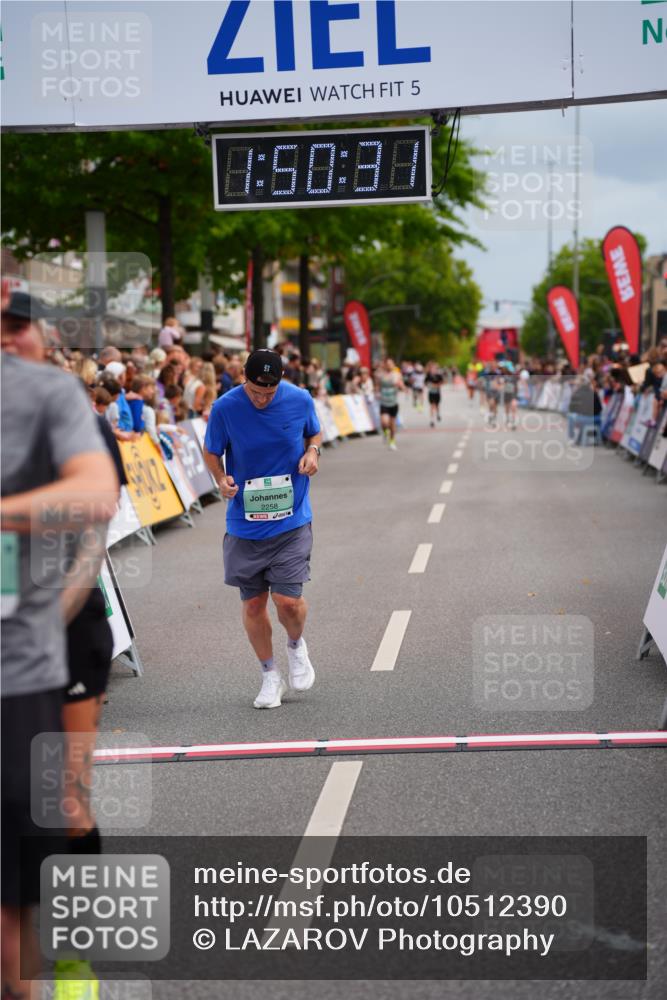 20.09.2026 - PSD Bank Halbmarathon LAZAROV Photography http://msf.ph/oto/10512390 20.09.2026 11:50:31 Ziel 1902, 2258, 2627, 3513, 3961, 4660 meine-sportfotos.de