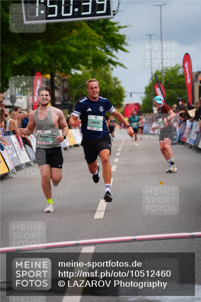 20.09.2026 - PSD Bank Halbmarathon LAZAROV Photography http://msf.ph/oto/10512460 20.09.2026 11:50:39 Ziel 2258, 2273, 2745 meine-sportfotos.de