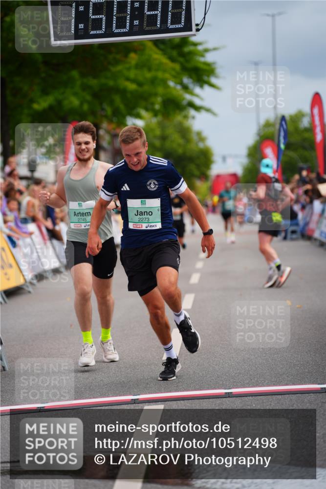 20.09.2026 - PSD Bank Halbmarathon LAZAROV Photography http://msf.ph/oto/10512498 20.09.2026 11:50:39 Ziel 2258, 2273, 2745 meine-sportfotos.de