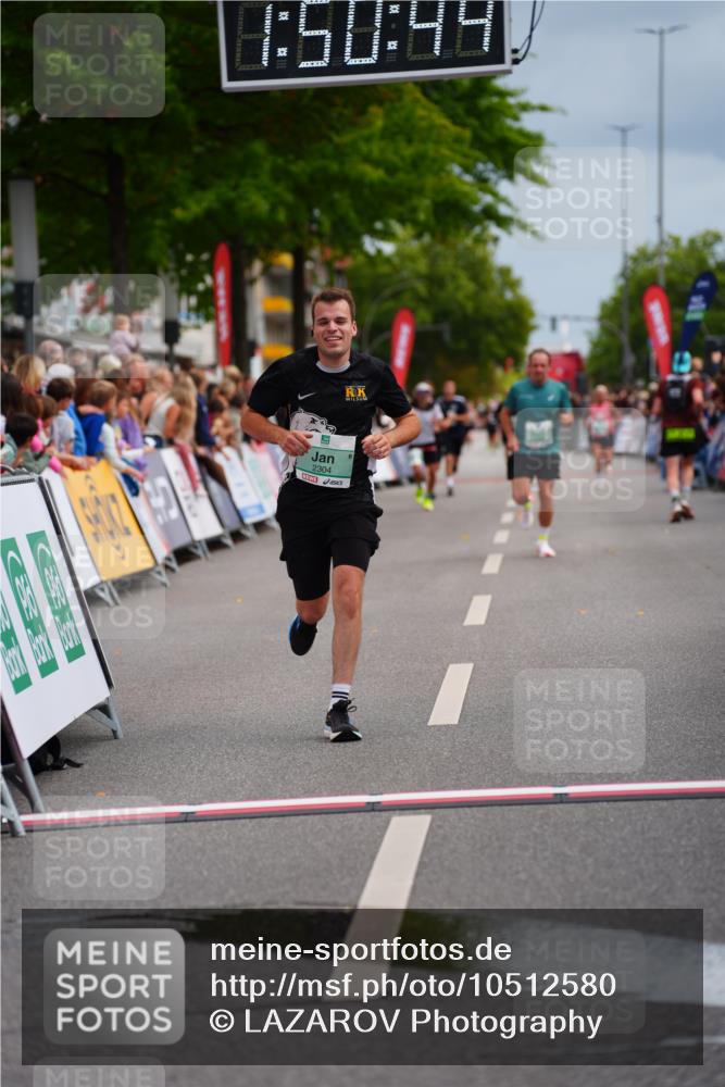 20.09.2026 - PSD Bank Halbmarathon LAZAROV Photography http://msf.ph/oto/10512580 20.09.2026 11:50:44 Ziel 1763, 2273, 2304, 2745 meine-sportfotos.de