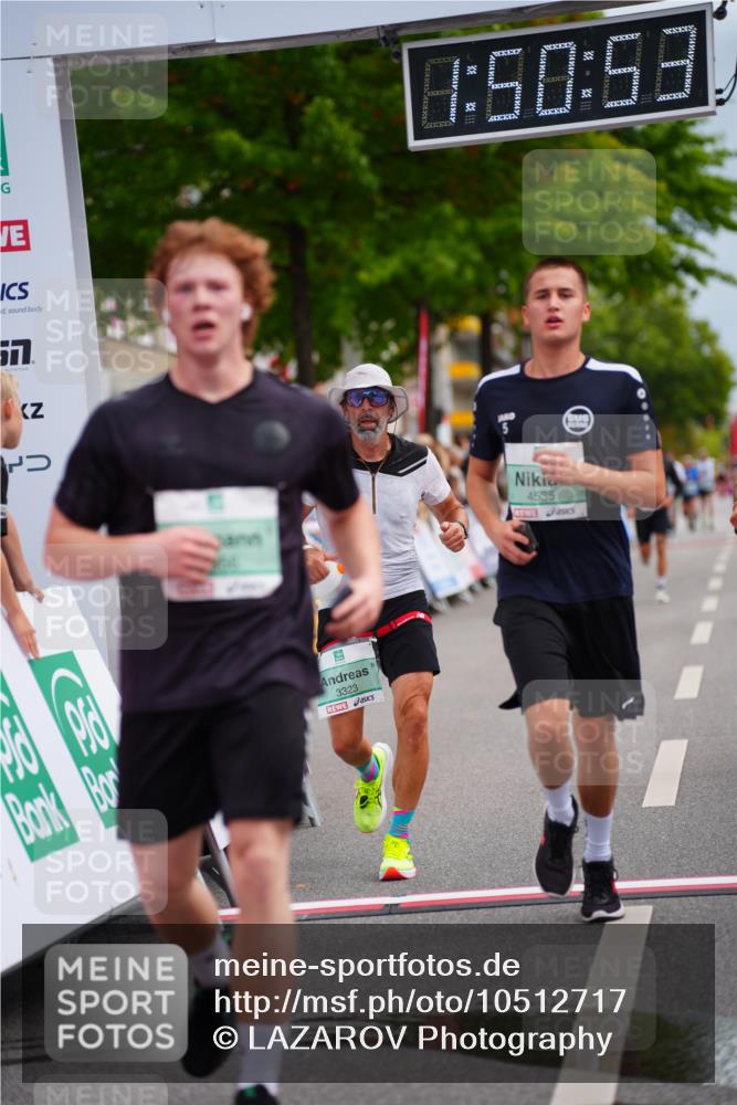 20.09.2026 - PSD Bank Halbmarathon LAZAROV Photography http://msf.ph/oto/10512717 20.09.2026 11:50:52 Ziel 1763, 2304, 3323, 3356, 3858, 4535 meine-sportfotos.de