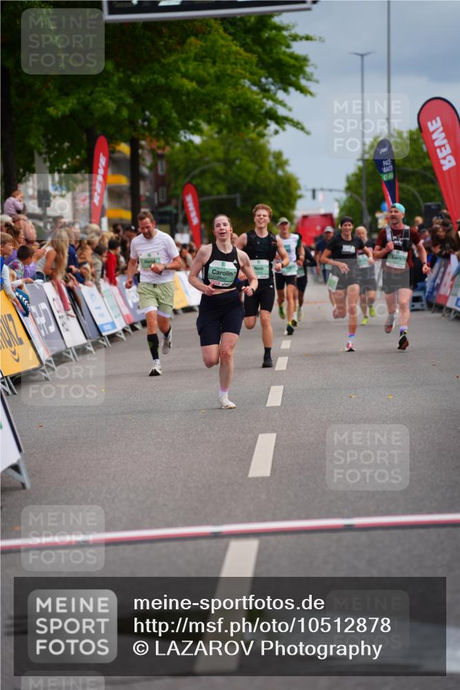 20.09.2026 - PSD Bank Halbmarathon LAZAROV Photography http://msf.ph/oto/10512878 20.09.2026 11:51:02 Ziel 1003, 2942, 3473, 3858 meine-sportfotos.de