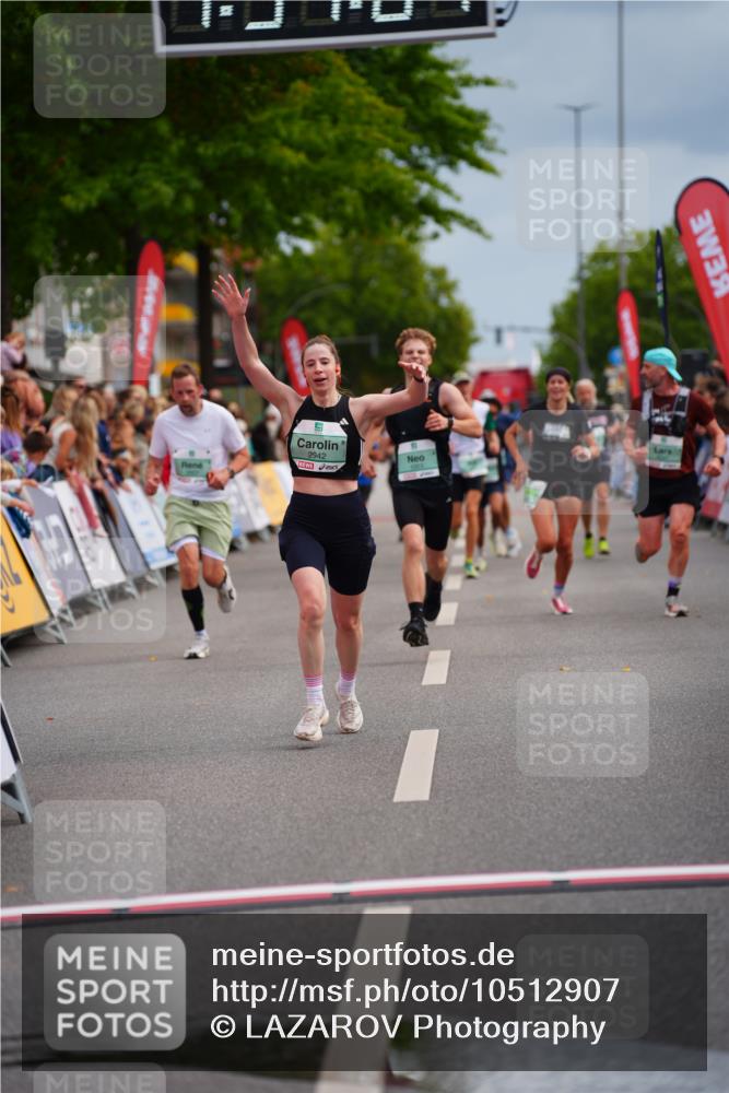 20.09.2026 - PSD Bank Halbmarathon LAZAROV Photography http://msf.ph/oto/10512907 20.09.2026 11:51:03 Ziel 1003, 2249, 2942, 2957, 3473 meine-sportfotos.de