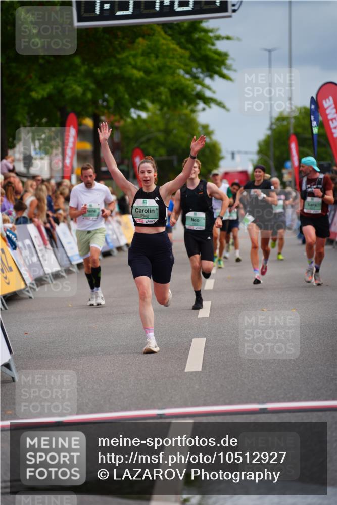 20.09.2026 - PSD Bank Halbmarathon LAZAROV Photography http://msf.ph/oto/10512927 20.09.2026 11:51:03 Ziel 1003, 2249, 2942, 2957, 3473 meine-sportfotos.de