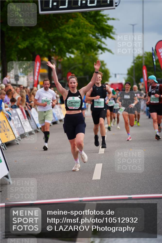 20.09.2026 - PSD Bank Halbmarathon LAZAROV Photography http://msf.ph/oto/10512932 20.09.2026 11:51:03 Ziel 1003, 2249, 2942, 2957, 3473 meine-sportfotos.de