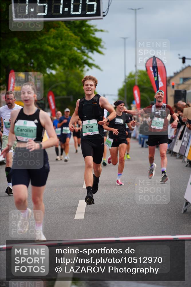 20.09.2026 - PSD Bank Halbmarathon LAZAROV Photography http://msf.ph/oto/10512970 20.09.2026 11:51:04 Ziel 1003, 2249, 2942, 2957, 3473, 4101 meine-sportfotos.de