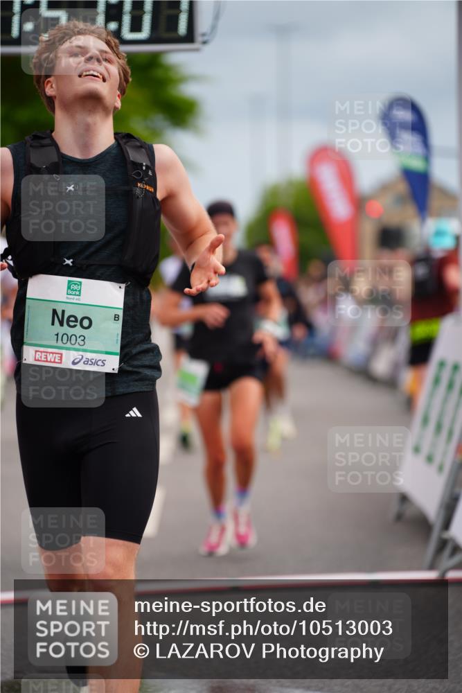 20.09.2026 - PSD Bank Halbmarathon LAZAROV Photography http://msf.ph/oto/10513003 20.09.2026 11:51:06 Ziel 1003, 1459, 2249, 2942, 2957, 3473, 4101, 4314 meine-sportfotos.de