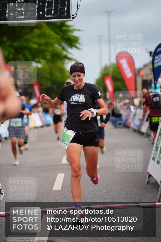 20.09.2026 - PSD Bank Halbmarathon LAZAROV Photography http://msf.ph/oto/10513020 20.09.2026 11:51:07 Ziel 1003, 1459, 2249, 2942, 2957, 3473, 3917, 4101, 4314, 4772 meine-sportfotos.de
