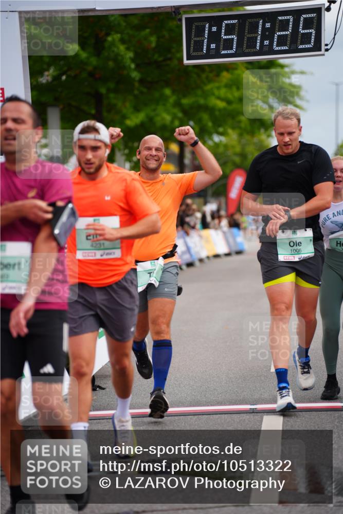 20.09.2026 - PSD Bank Halbmarathon LAZAROV Photography http://msf.ph/oto/10513322 20.09.2026 11:51:25 Ziel 1006, 2949, 3972, 3997, 4231, 4594, 4595 meine-sportfotos.de