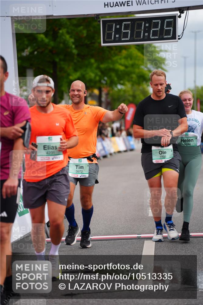 20.09.2026 - PSD Bank Halbmarathon LAZAROV Photography http://msf.ph/oto/10513335 20.09.2026 11:51:25 Ziel 1006, 2949, 3972, 3997, 4231, 4594, 4595 meine-sportfotos.de