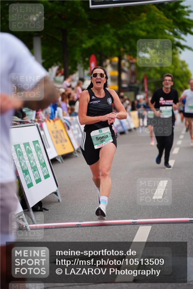20.09.2026 - PSD Bank Halbmarathon LAZAROV Photography http://msf.ph/oto/10513509 20.09.2026 11:51:37 Ziel 2458, 2814, 3866, 4618 meine-sportfotos.de