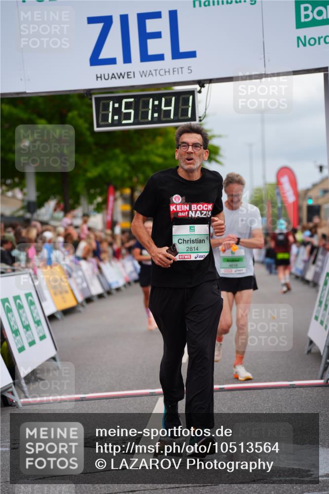 20.09.2026 - PSD Bank Halbmarathon LAZAROV Photography http://msf.ph/oto/10513564 20.09.2026 11:51:41 Ziel 2458, 2814, 3866, 4102, 4618 meine-sportfotos.de
