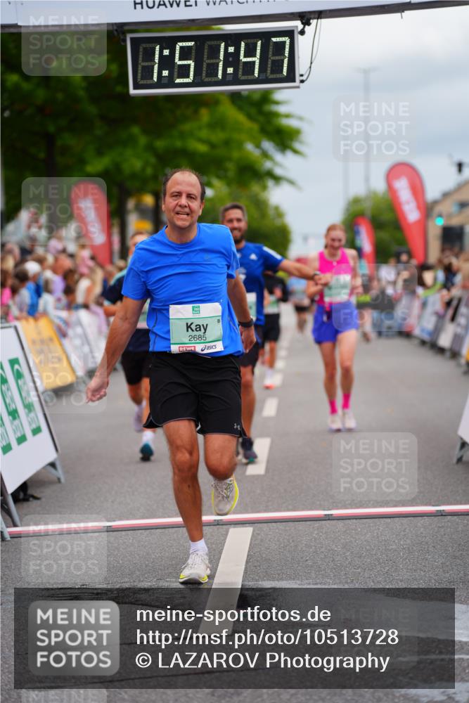 20.09.2026 - PSD Bank Halbmarathon LAZAROV Photography http://msf.ph/oto/10513728 20.09.2026 11:51:46 Ziel 1157, 1169, 1356, 2463, 2685, 2814, 4031, 4102, 4579, 4618, 4737 meine-sportfotos.de