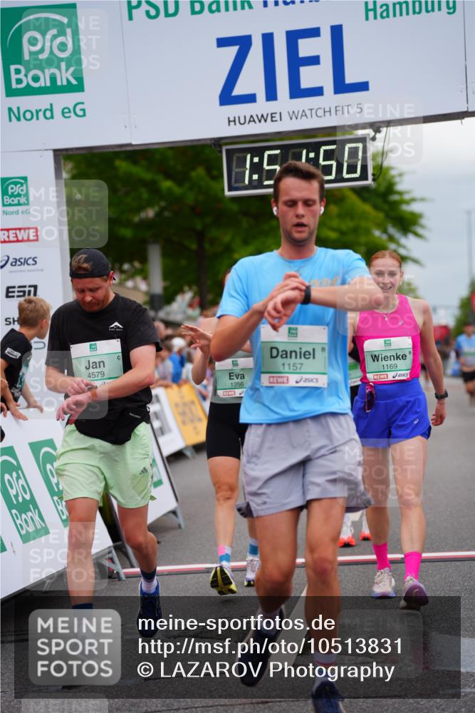 20.09.2026 - PSD Bank Halbmarathon LAZAROV Photography http://msf.ph/oto/10513831 20.09.2026 11:51:50 Ziel 1157, 1169, 1356, 2463, 2503, 2685, 3074, 4031, 4102, 4579, 4737 meine-sportfotos.de