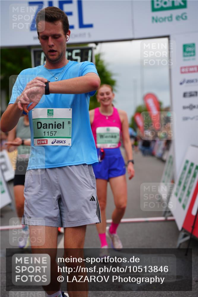20.09.2026 - PSD Bank Halbmarathon LAZAROV Photography http://msf.ph/oto/10513846 20.09.2026 11:51:51 Ziel 1157, 1169, 1356, 2463, 2503, 2685, 3074, 4031, 4102, 4579, 4737 meine-sportfotos.de