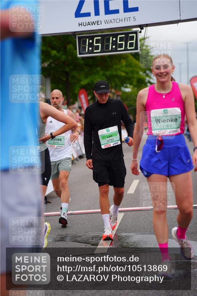20.09.2026 - PSD Bank Halbmarathon LAZAROV Photography http://msf.ph/oto/10513869 20.09.2026 11:51:52 Ziel 1157, 1169, 1356, 1729, 2463, 2503, 2685, 3074, 4031, 4579, 4737 meine-sportfotos.de