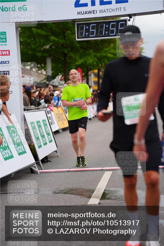 20.09.2026 - PSD Bank Halbmarathon LAZAROV Photography http://msf.ph/oto/10513917 20.09.2026 11:51:54 Ziel 1157, 1169, 1356, 1729, 2463, 2503, 2685, 2850, 3074, 4031, 4579, 4737 meine-sportfotos.de