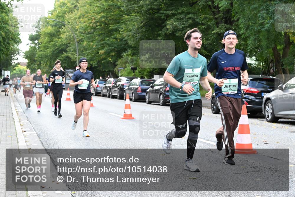 20.09.2026 - PSD Bank Halbmarathon Dr. Thomas Lammeyer http://msf.ph/oto/10514038 20.09.2026 11:08:52 Laufen 3825, 3824 meine-sportfotos.de