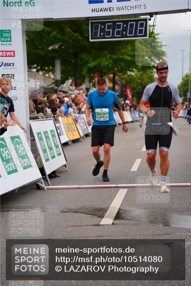 20.09.2026 - PSD Bank Halbmarathon LAZAROV Photography http://msf.ph/oto/10514080 20.09.2026 11:52:07 Ziel 2830, 3049, 3327 meine-sportfotos.de