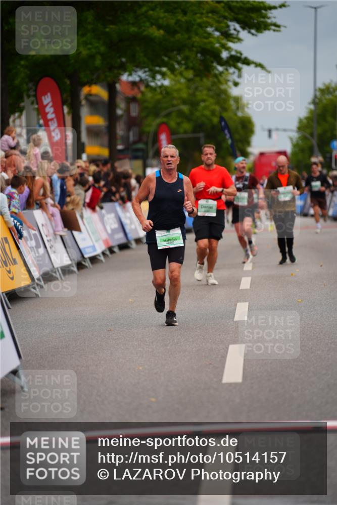 20.09.2026 - PSD Bank Halbmarathon LAZAROV Photography http://msf.ph/oto/10514157 20.09.2026 11:52:14 Ziel 2830, 3049, 4680, 4789 meine-sportfotos.de