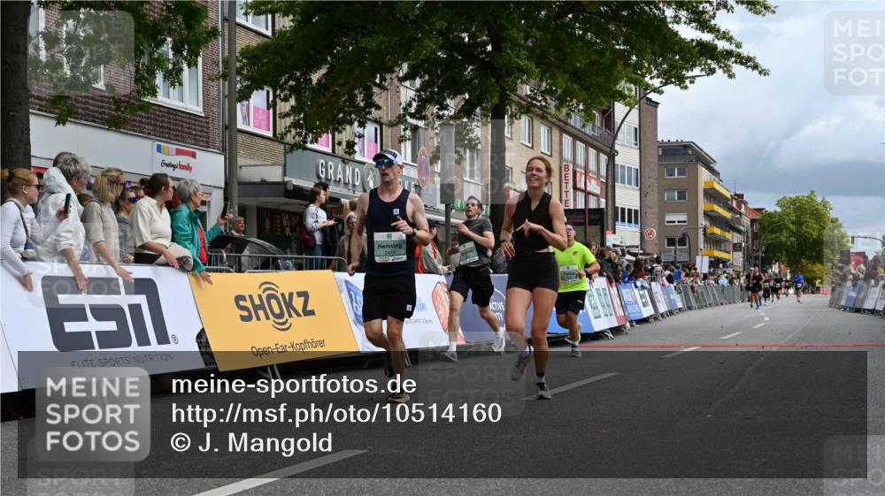 20.09.2026 - PSD Bank Halbmarathon J. Mangold http://msf.ph/oto/10514160 20.09.2026 11:40:48 Ziel 2227, 2474, 2506, 2822, 2829, 3764 meine-sportfotos.de