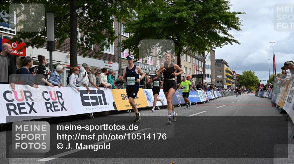 20.09.2026 - PSD Bank Halbmarathon J. Mangold http://msf.ph/oto/10514176 20.09.2026 11:40:49 Ziel 2227, 2474, 2506, 2822, 2829 meine-sportfotos.de