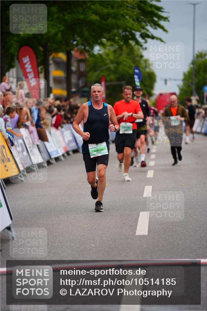 20.09.2026 - PSD Bank Halbmarathon LAZAROV Photography http://msf.ph/oto/10514185 20.09.2026 11:52:15 Ziel 2830, 3049, 3737, 4680, 4789 meine-sportfotos.de