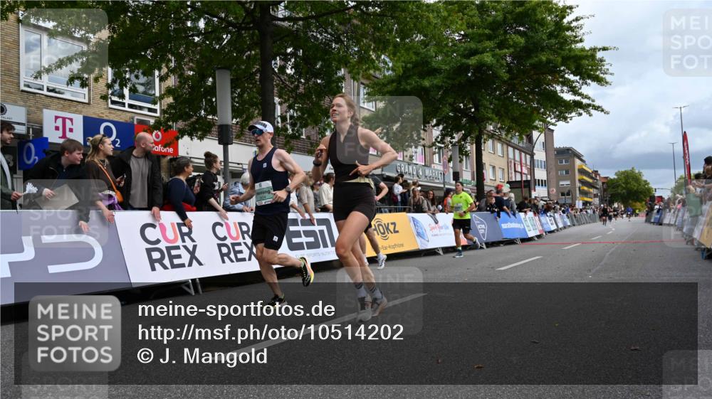 20.09.2026 - PSD Bank Halbmarathon J. Mangold http://msf.ph/oto/10514202 20.09.2026 11:40:49 Ziel 2227, 2474, 2506, 2822, 2829 meine-sportfotos.de