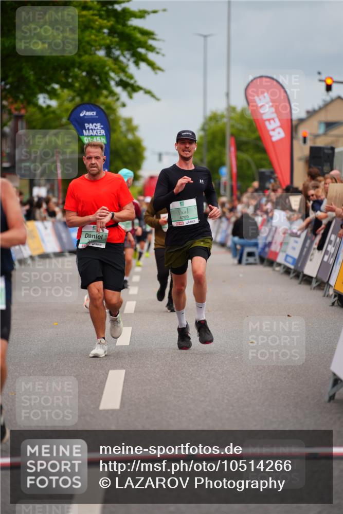 20.09.2026 - PSD Bank Halbmarathon LAZAROV Photography http://msf.ph/oto/10514266 20.09.2026 11:52:16 Ziel 3049, 3737, 4680, 4789 meine-sportfotos.de