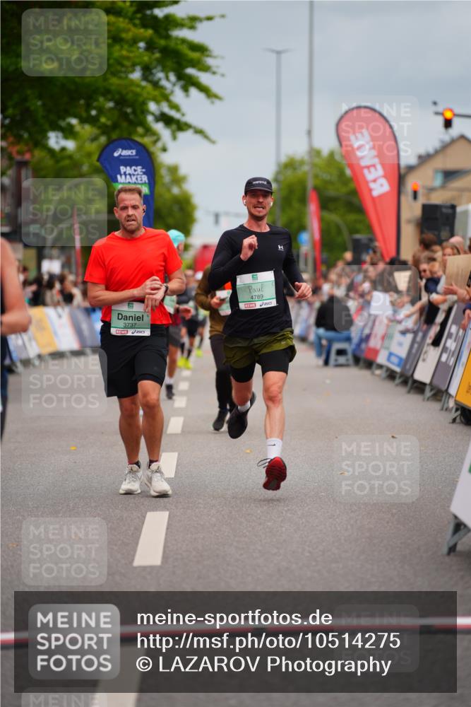 20.09.2026 - PSD Bank Halbmarathon LAZAROV Photography http://msf.ph/oto/10514275 20.09.2026 11:52:16 Ziel 3049, 3737, 4680, 4789 meine-sportfotos.de