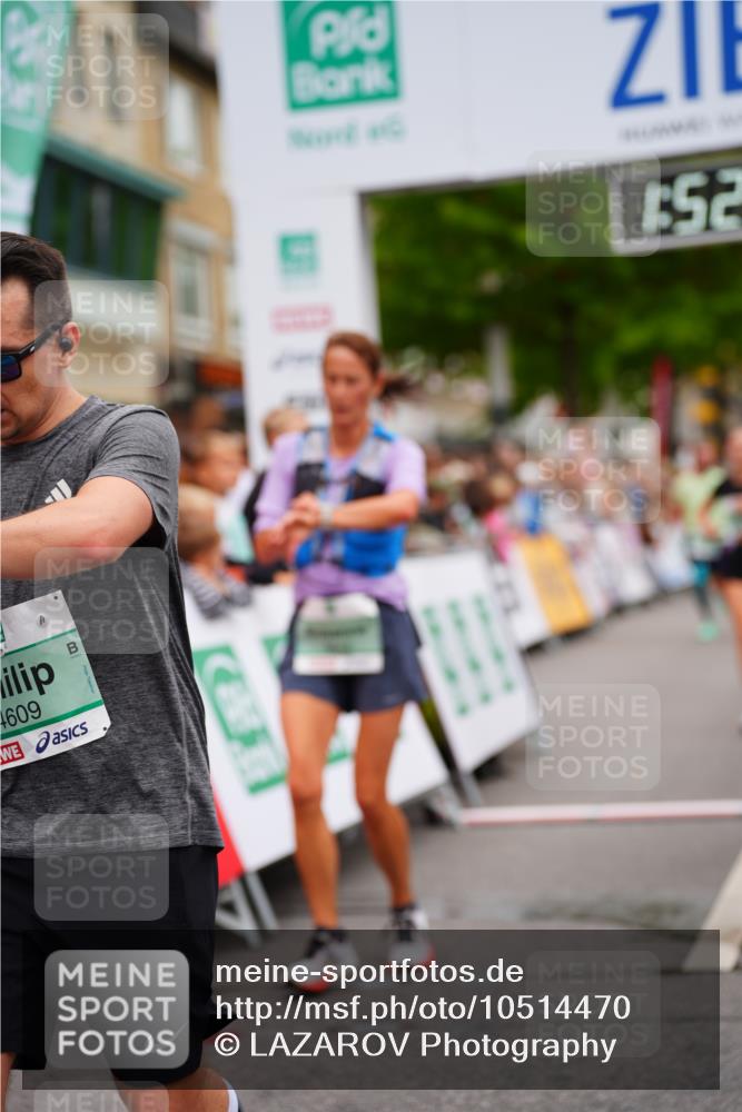20.09.2026 - PSD Bank Halbmarathon LAZAROV Photography http://msf.ph/oto/10514470 20.09.2026 11:52:28 Ziel 1152, 1196, 3042, 3047, 3512, 3664, 4539, 4609, 4714 meine-sportfotos.de