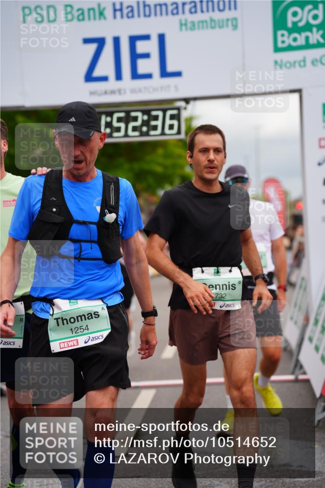 20.09.2026 - PSD Bank Halbmarathon LAZAROV Photography http://msf.ph/oto/10514652 20.09.2026 11:52:35 Ziel 1130, 1152, 1196, 1254, 1732, 1853, 1889, 3047, 3512, 3664, 4071, 4714, 4768 meine-sportfotos.de