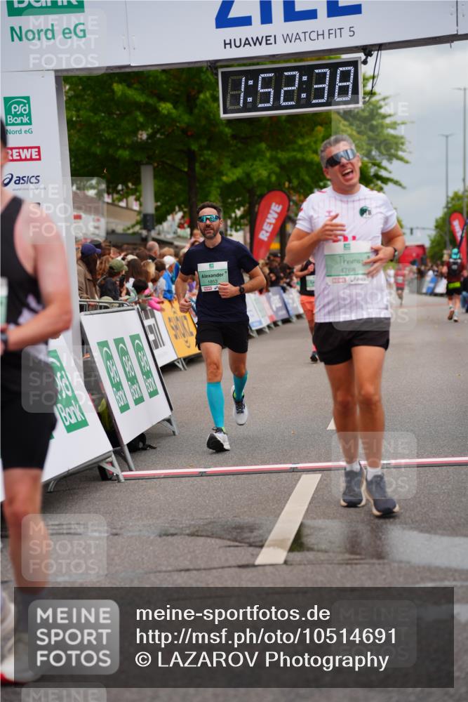 20.09.2026 - PSD Bank Halbmarathon LAZAROV Photography http://msf.ph/oto/10514691 20.09.2026 11:52:37 Ziel 1130, 1196, 1254, 1732, 1853, 1889, 3047, 4071, 4714, 4768 meine-sportfotos.de