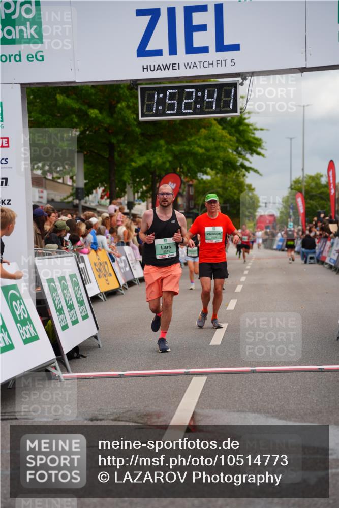 20.09.2026 - PSD Bank Halbmarathon LAZAROV Photography http://msf.ph/oto/10514773 20.09.2026 11:52:41 Ziel 1130, 1254, 1732, 1853, 1889, 2028, 2113, 3227, 3515, 4071, 4768 meine-sportfotos.de