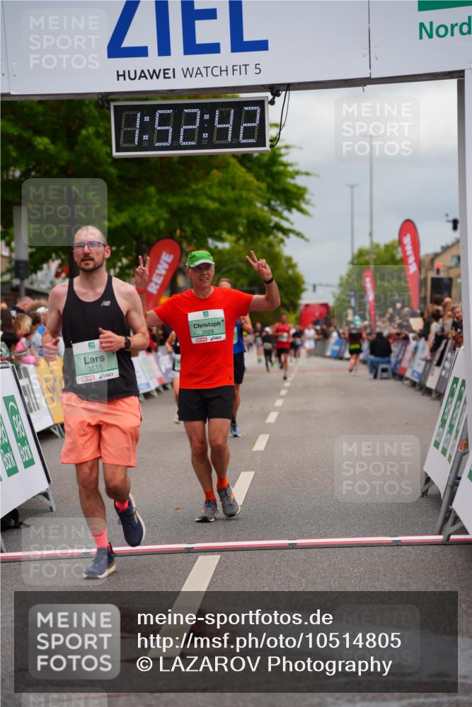 20.09.2026 - PSD Bank Halbmarathon LAZAROV Photography http://msf.ph/oto/10514805 20.09.2026 11:52:42 Ziel 1853, 2028, 2113, 3227, 3515, 4071, 4768 meine-sportfotos.de