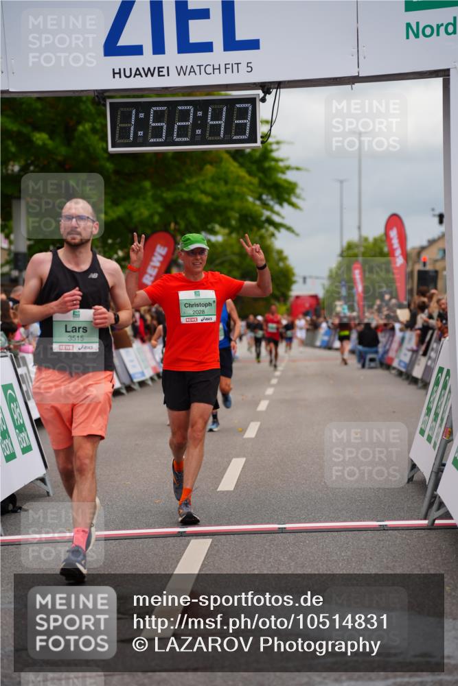 20.09.2026 - PSD Bank Halbmarathon LAZAROV Photography http://msf.ph/oto/10514831 20.09.2026 11:52:42 Ziel 1853, 2028, 2113, 3227, 3515, 4071, 4768 meine-sportfotos.de