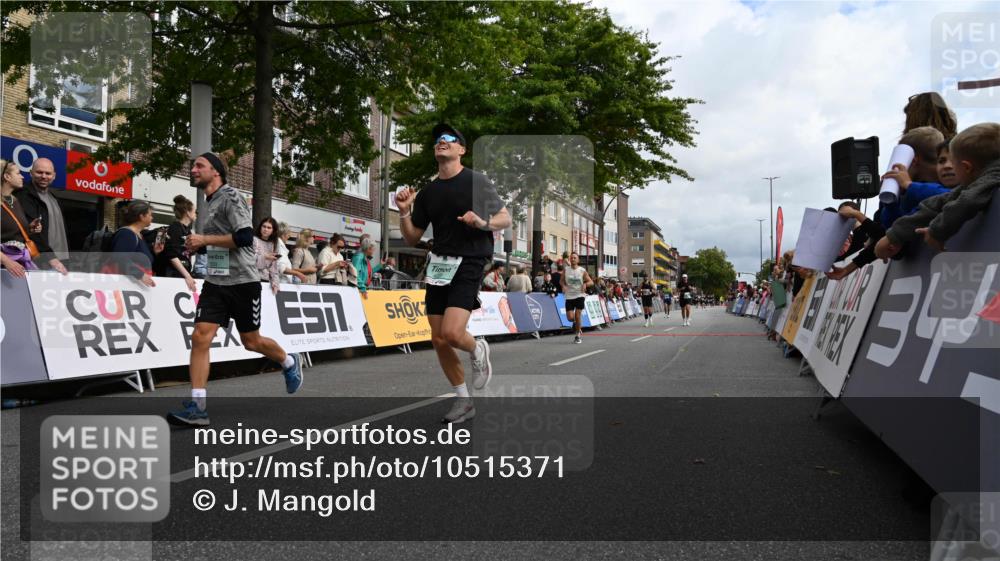 20.09.2026 - PSD Bank Halbmarathon J. Mangold http://msf.ph/oto/10515371 20.09.2026 11:43:39 Ziel 1431, 1493, 1553, 2211, 2568, 3117, 3662, 4220, 4529, 4658, 4787 meine-sportfotos.de