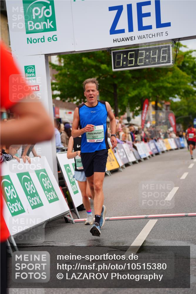 20.09.2026 - PSD Bank Halbmarathon LAZAROV Photography http://msf.ph/oto/10515380 20.09.2026 11:52:45 Ziel 1853, 2028, 2113, 3227, 3515, 4768 meine-sportfotos.de
