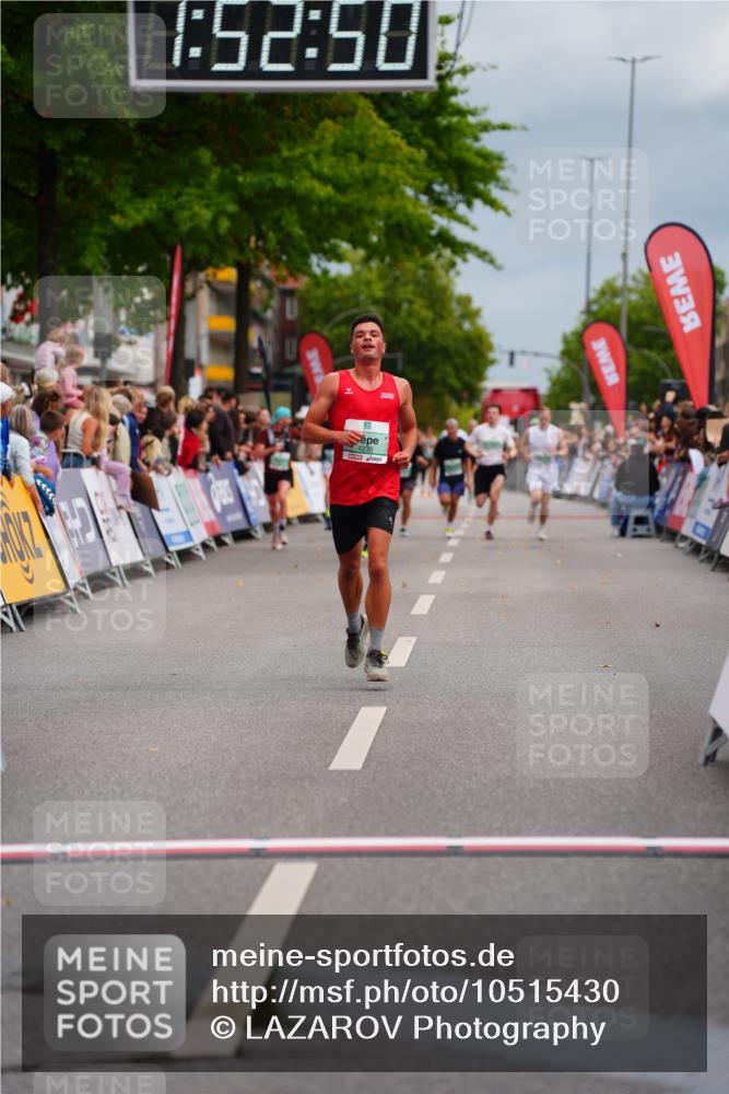 20.09.2026 - PSD Bank Halbmarathon LAZAROV Photography http://msf.ph/oto/10515430 20.09.2026 11:52:50 Ziel 2028, 2113, 3227, 3515, 4230 meine-sportfotos.de