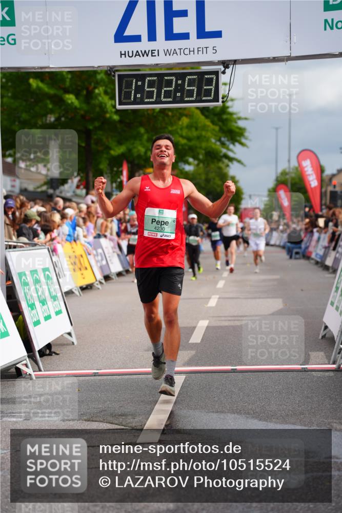 20.09.2026 - PSD Bank Halbmarathon LAZAROV Photography http://msf.ph/oto/10515524 20.09.2026 11:52:52 Ziel 2113, 3227, 4230, 4451 meine-sportfotos.de