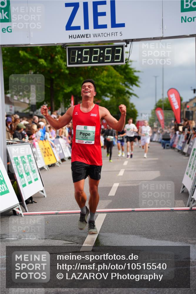 20.09.2026 - PSD Bank Halbmarathon LAZAROV Photography http://msf.ph/oto/10515540 20.09.2026 11:52:52 Ziel 2113, 3227, 4230, 4451 meine-sportfotos.de