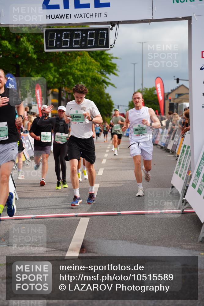 20.09.2026 - PSD Bank Halbmarathon LAZAROV Photography http://msf.ph/oto/10515589 20.09.2026 11:52:57 Ziel 1365, 2528, 3018, 3050, 4020, 4230, 4451, 4757 meine-sportfotos.de