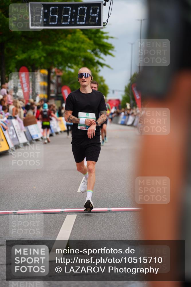 20.09.2026 - PSD Bank Halbmarathon LAZAROV Photography http://msf.ph/oto/10515710 20.09.2026 11:53:04 Ziel 1365, 2528, 3018, 3041, 3050, 3505, 4020, 4451, 4757 meine-sportfotos.de