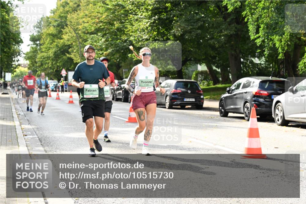 20.09.2026 - PSD Bank Halbmarathon Dr. Thomas Lammeyer http://msf.ph/oto/10515730 20.09.2026 11:10:26 Laufen 1165, 1166 meine-sportfotos.de