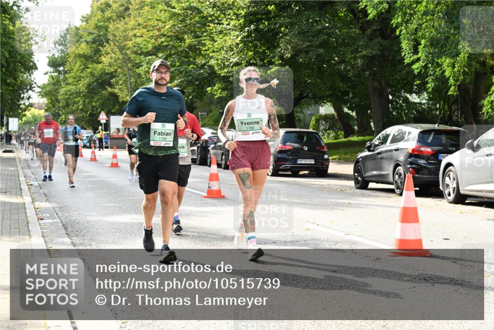 20.09.2026 - PSD Bank Halbmarathon Dr. Thomas Lammeyer http://msf.ph/oto/10515739 20.09.2026 11:10:27 Laufen 1165, 1166 meine-sportfotos.de