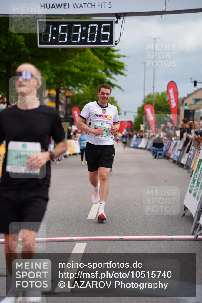 20.09.2026 - PSD Bank Halbmarathon LAZAROV Photography http://msf.ph/oto/10515740 20.09.2026 11:53:05 Ziel 1365, 2528, 3018, 3041, 3050, 3505, 4020, 4757 meine-sportfotos.de