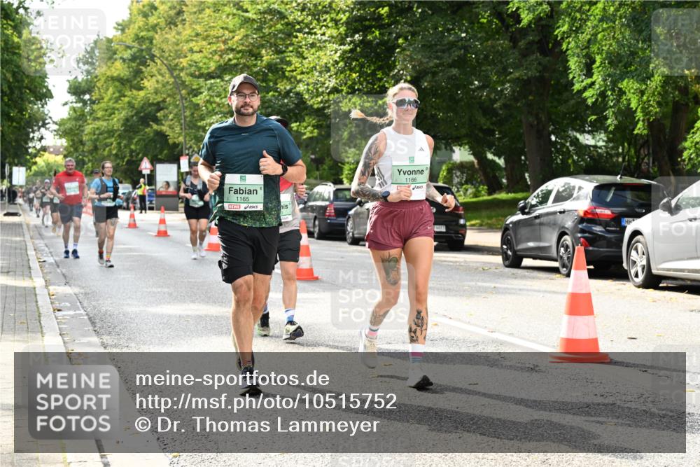 20.09.2026 - PSD Bank Halbmarathon Dr. Thomas Lammeyer http://msf.ph/oto/10515752 20.09.2026 11:10:27 Laufen 1165, 1166, 4883 meine-sportfotos.de